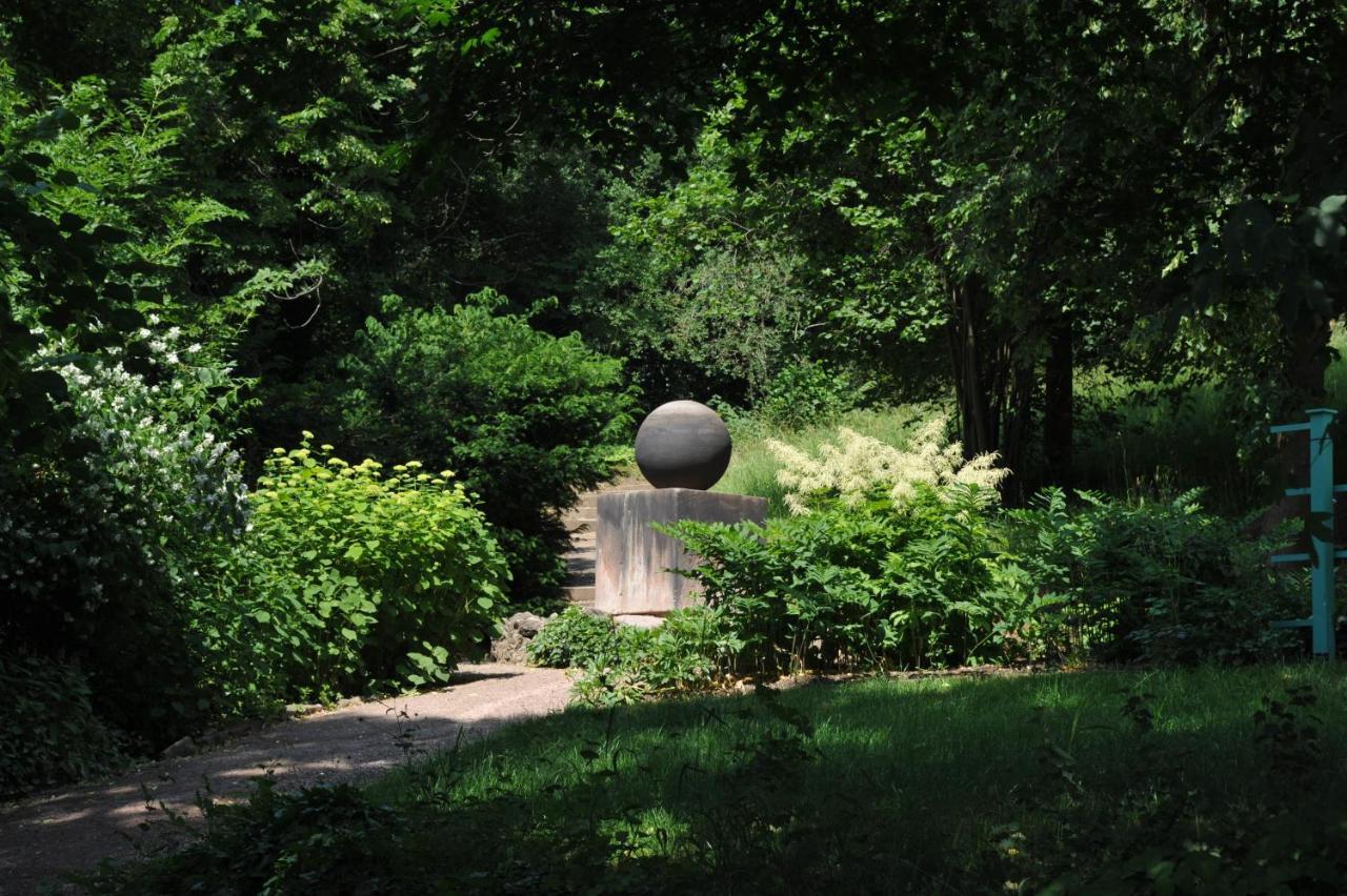Am Goethepark Weimar (Thuringia)